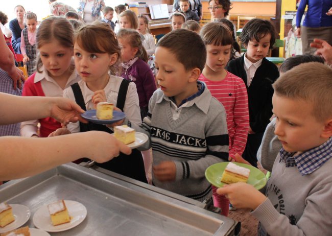 Konkurs wiedzy o Janie Pawle II dla przedszkolaków w Zabrzu-Helence