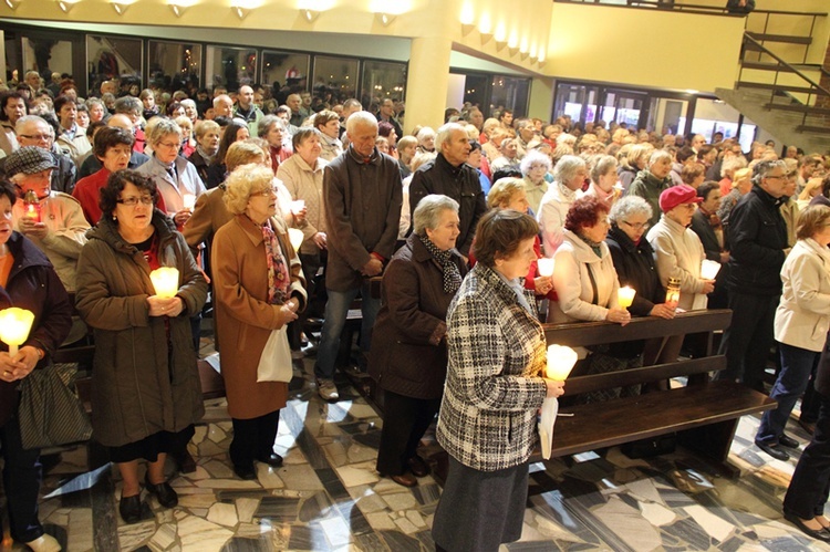 Droga Krzyżowa na os. Tysiąclecia 2014