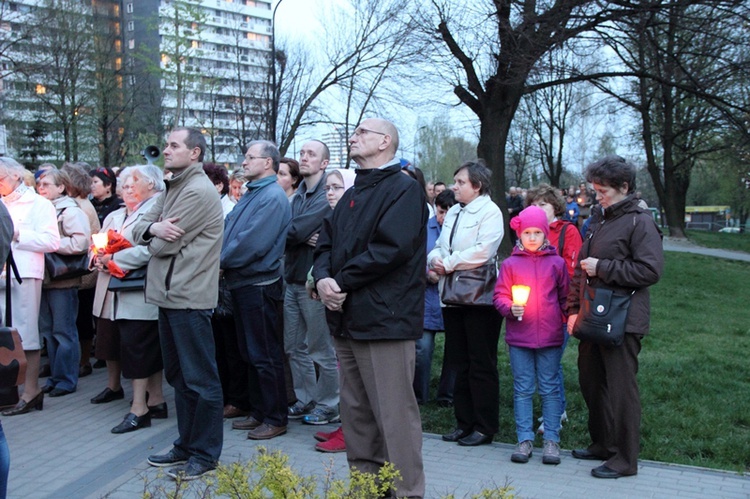 Droga Krzyżowa na os. Tysiąclecia 2014