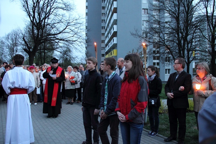 Droga Krzyżowa na os. Tysiąclecia 2014