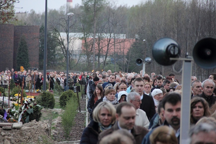 Droga Krzyżowa na os. Tysiąclecia 2014