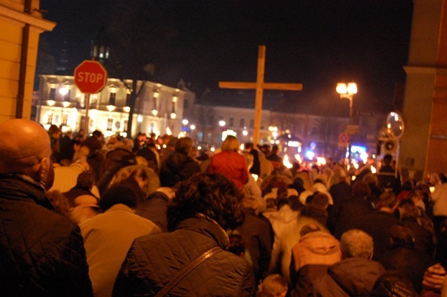 Droga Krzyżowa ulicami Nowego Targu