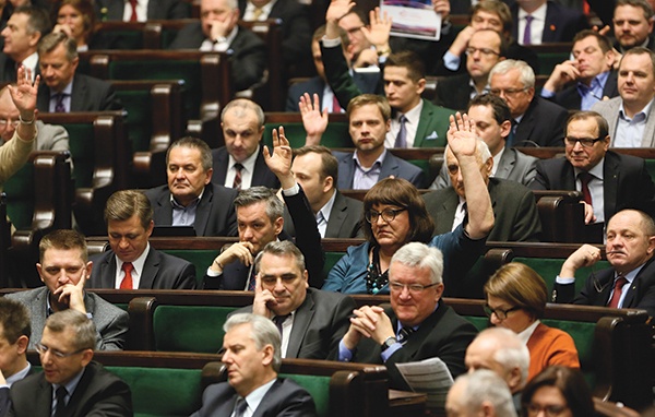 Posłowie w maju zadecydują, czy ustawa o „uzgodnieniu płci” wejdzie w życie