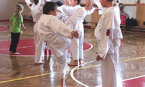  Zajęcia w Oyama Karate Tarnobrzeg