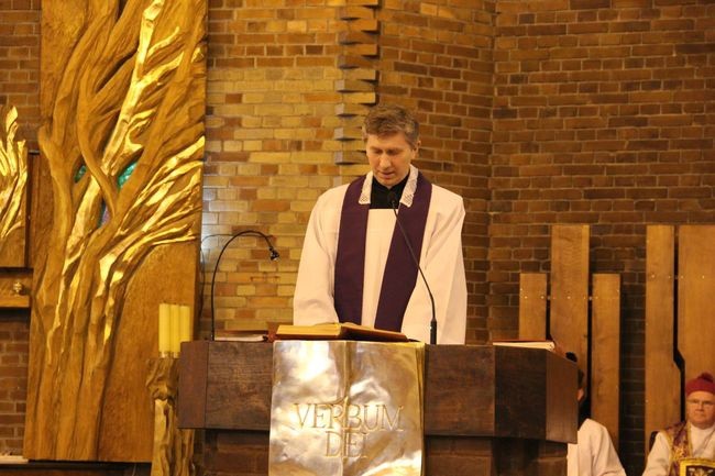 Msza św. przedsoborowa w Koszalinie