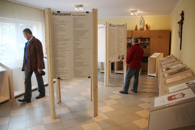 Wystawę o partyzantach NSZ można teraz oglądać  w Czechowicach-Dziedzicach