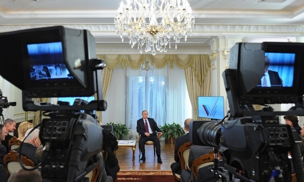 Putin: Sytuacja z długiem Ukrainy jest krytyczna 