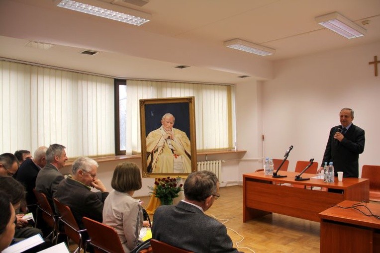 Konferencja poświęcona Janowi Pawłowi II kończyła trwające od 8 kwietnia dni polonistyki na KUL. 