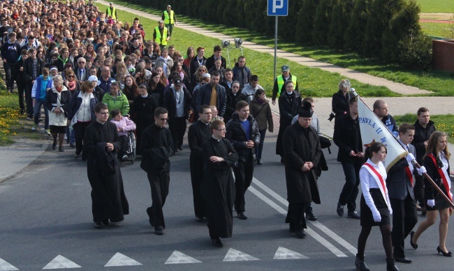 Droga Krzyżowa ulicami Świdnicy