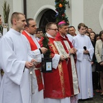 Niedziela Palmowa Młodych: procesja do katedry - cz. 1