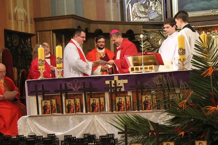 Niedziela Palmowa Młodych: Msza Święta - cz. 1