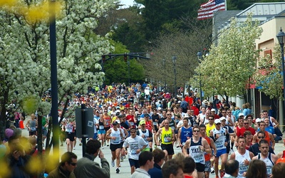Maraton w Bostonie rok po tragedii