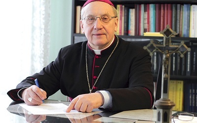 Abp Tadeusz Kondrusiewicz od 2007 r. jest metropolitą mińsko--mohylewskim. Wcześniej, w latach 2002–2007, był metropolitą moskiewskim