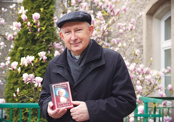  Modlitewnik tłumaczony będzie na sześć języków. Ukaże się także jako e-book