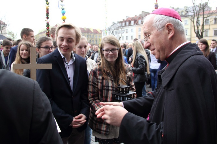 Przekazanie replik symboli ŚDM