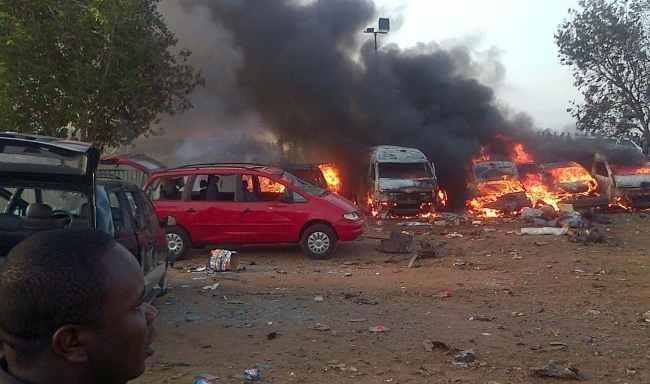 Do 71 wzrosła liczba ofiar zamachu w Abudży