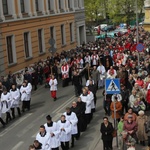 Wyszli z krzyżem na ulice