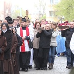 Wyszli z krzyżem na ulice