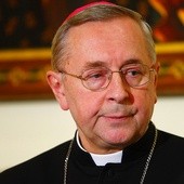 Abp Gądecki: Odwagi! Chrystus Zmartychwstał!