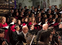  „Resonans con tutti” z orkiestrą filharmonii