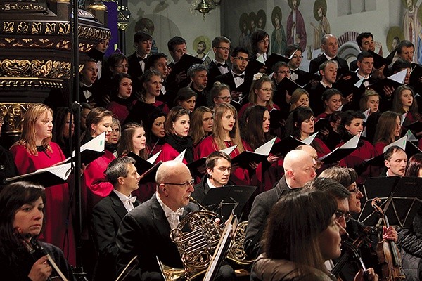  „Resonans con tutti” z orkiestrą filharmonii