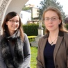 Julia Ziółko (z lewej) i Anna Katarzyna Pastuszka zachęcają młodych diecezjan do włączenia się w przygotowania do Światowych Dni Młodzieży