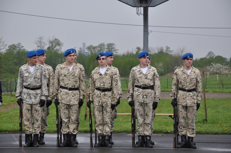 Przegląd musztry klas mundurowych