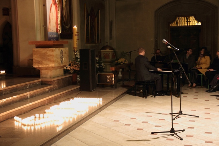 Czuwanie z aktorami Teatru Śląskiego