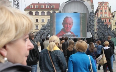 W łączności z Rzymem