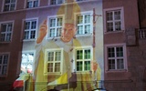 Jan Paweł II na olsztyńskim ratuszu