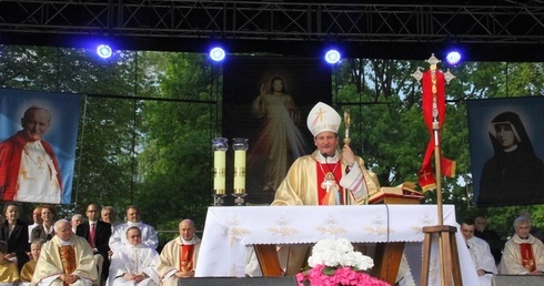 Na Woli podziękowali za kanonizację