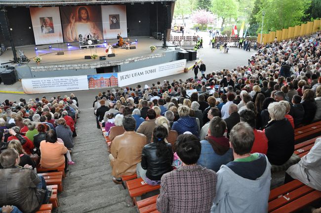 Niedziela Miłosierdzia - koncert w amfiteatrze