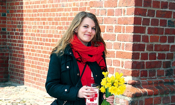 Dominika nie tylko ma kontakt z pacjentami hospicjum, ale też bierze udział w różnych akcjach