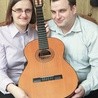 Anna Wrona i Marcin Kołodziej politolog i prawnik, narzeczeni,  związani ze wspólnotą Emmanuel