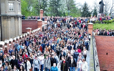  Droga Krzyżowa na wałach jasnogórskich