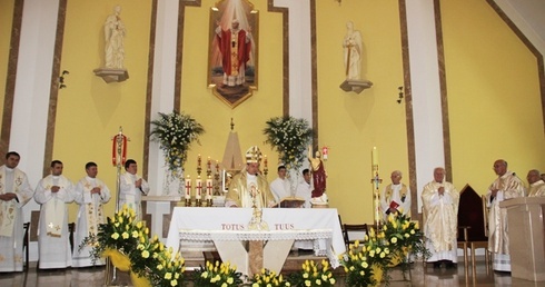 Święty papież miłosierdzia