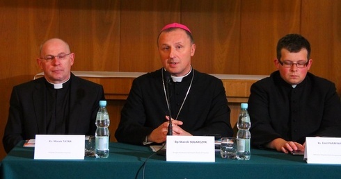 Powołań mniej, ale bez paniki