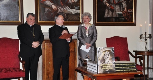 Biskupi i ich rezydencje