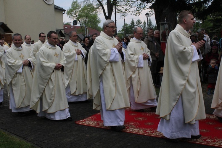 Pielgrzymia Msza św. w Hałcnowie