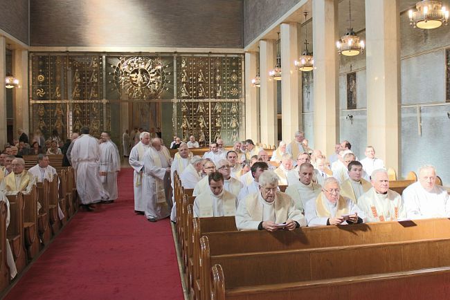 Kapłańskie Emaus w Branicach