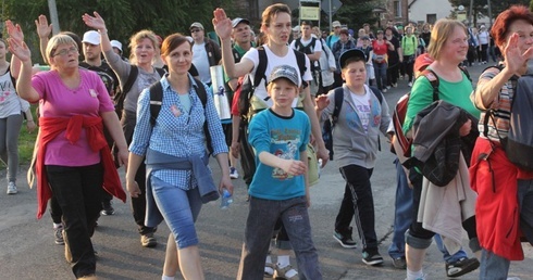 Mimo upału, dziarsko maszerowali do wieczora!