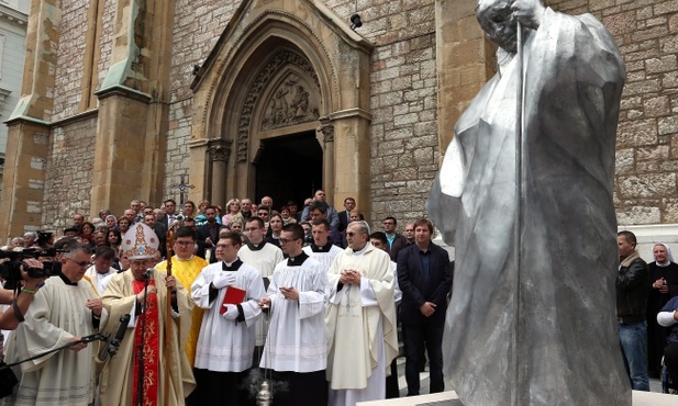 Sarajewo: odsłonięcie pomnika Jana Pawła II