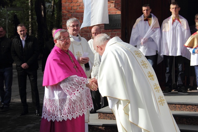 Poświęcenie pomnika św. Jana Pawła II