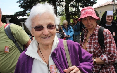 Sabina Martynowicz z Bielska-Białej jest najstarszą uczdestniczką tej pielgrzymki