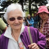 Sabina Martynowicz z Bielska-Białej jest najstarszą uczdestniczką tej pielgrzymki