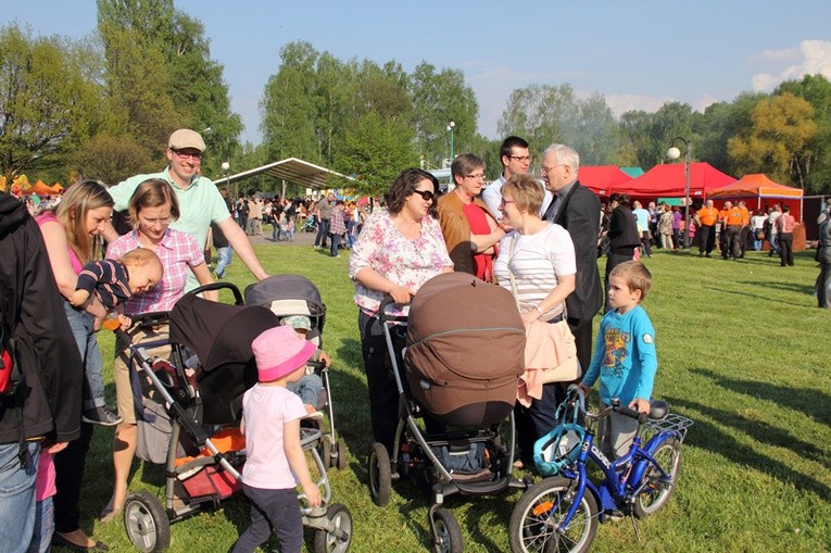 Koncert "Bądź jak Jezus" 2014 cz. 1