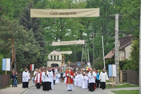 Procesja z kaplicy narodzenia św. Stanisława do bazyliki