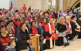 Pielgrzymi u św. Jana Pawła II w Łagiewnikach