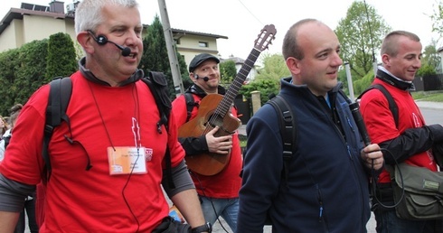 Muzyczni grupy św. Faustyny - niezmordowani na całej trasie!