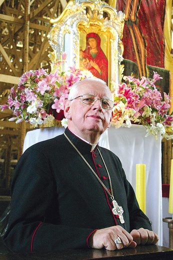 Pochodzący ze Śląska bp Stefan Cichy bardzo mocno zaangażował się w rozwój dolnośląskiej diecezji. Szczególnym miejscem było dla niego sanktuarium maryjne w Krzeszowie